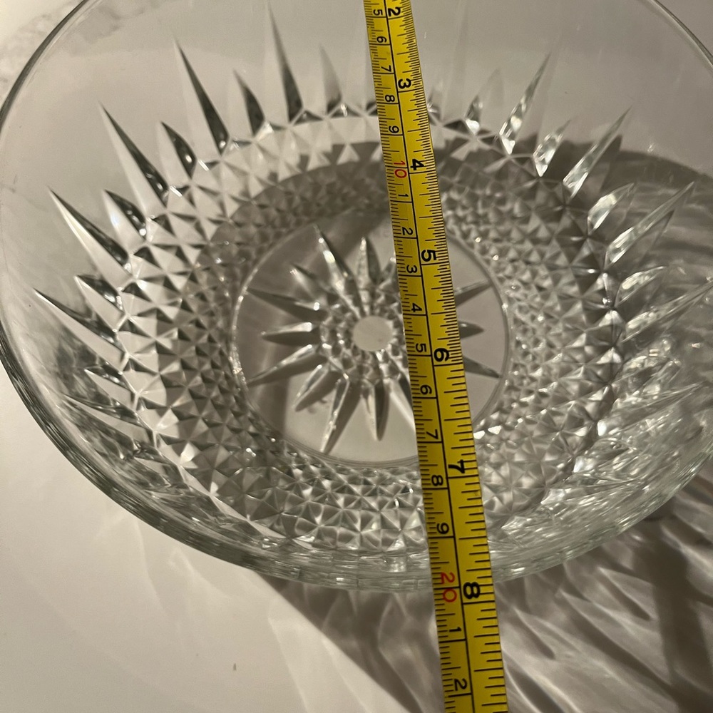 Two arcoroc France 8” glass bowls - Picture 9 of 9